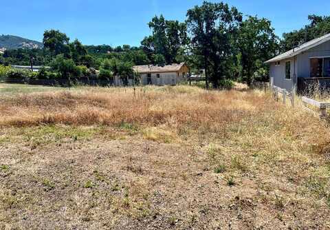 6904 Glenn Street, Nice, CA 95464