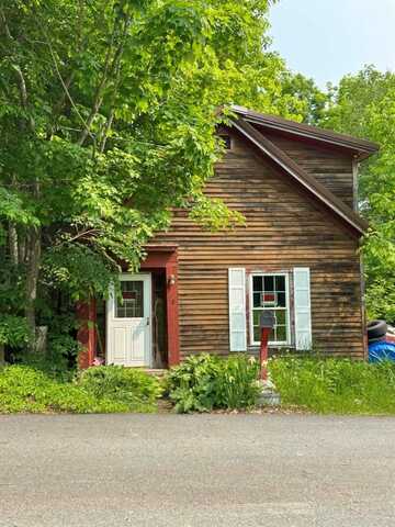 10 Orient Avenue, Hampden, ME 04444
