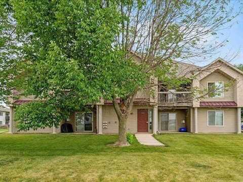 1020 240th St NE, NorthLiberty, IA 52317