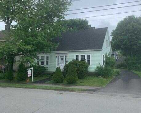 29 13th Street, Bangor, ME 04401