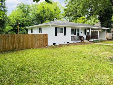 1211 Campus Street, Charlotte, NC 28216