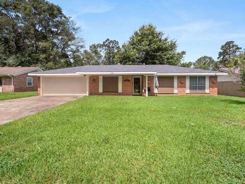 134 Powell Dr, Leesville, LA 71446