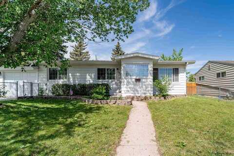 5040 Seminoe Rd, Cheyenne, WY 82009