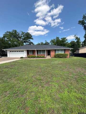 2316 Old Jacksonville, Tyler, TX 75701