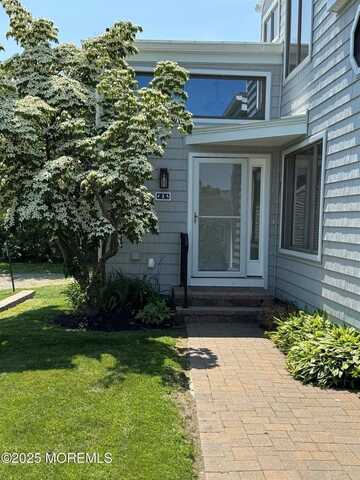 9 Bridgewaters Drive, Oceanport, NJ 07757