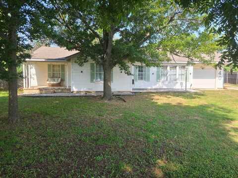 440 South Main Street, Springtown, TX 76082