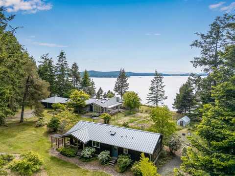 317 Eagles Roost Lane, Lopez Island, WA 98261
