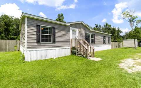 7116 CR 136A, Live Oak, FL 32060