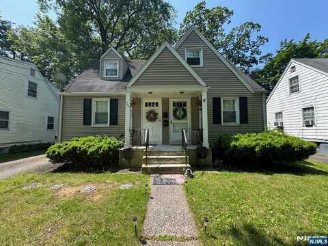 261 David Hooper Place 1, Westwood, NJ 07675