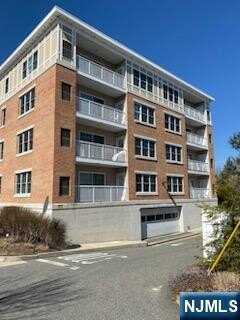 106 Terrace Avenue 326, Rochelle Park, NJ 07662