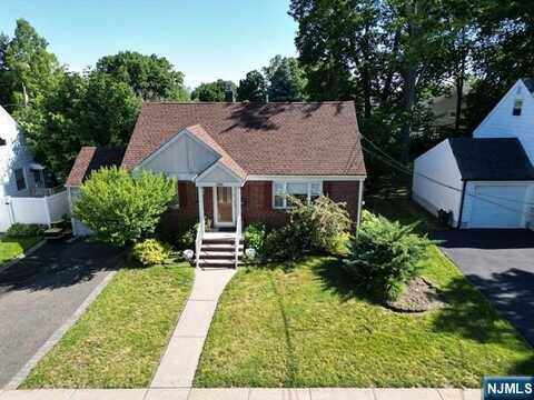 288 Lincoln Boulevard, Emerson, NJ 07630