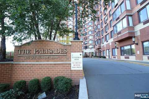 100 Old Palisade Road 1704, Fort Lee, NJ 07024