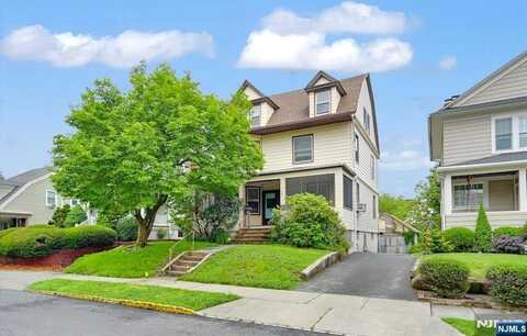 19 High Street, Glen Ridge, NJ 07028