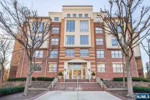 26 Ave At Port Imperial 338, West New York, NJ 07093