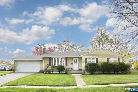 86 Spottswood Road, Glen Rock, NJ 07452