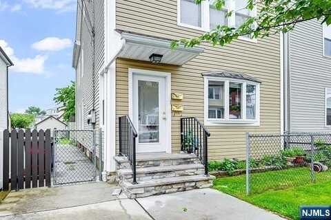 90 Plauderville Avenue 1ST FLR, Garfield, NJ 07026
