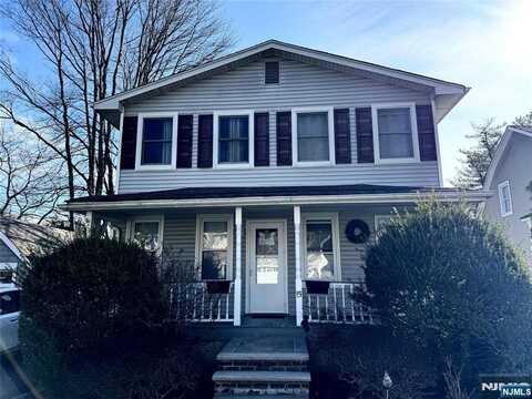 15 Storig Avenue, Closter, NJ 07624