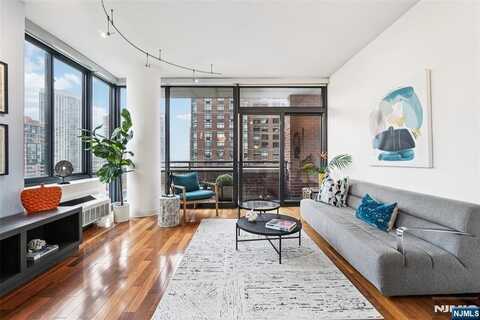 389 Washington Street 21A, Jersey City, NJ 07302