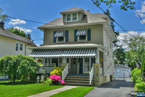 38 Arlington Avenue, Hawthorne, NJ 07506