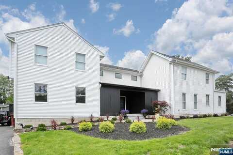 166 Ridgewood Road, Washington, NJ 07676