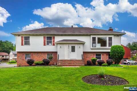 40 Virgil Road, Norwood, NJ 07648