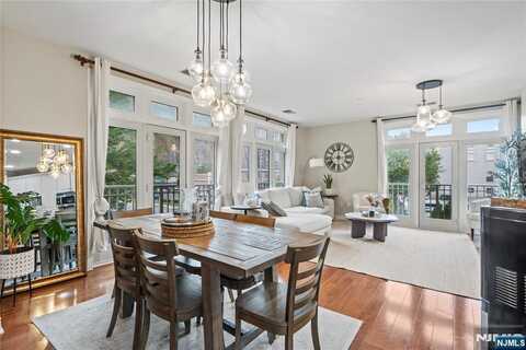 7400 River Road 229, North Bergen, NJ 07047