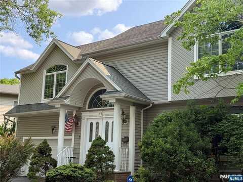 96 Nichols Drive, Paramus, NJ 07652