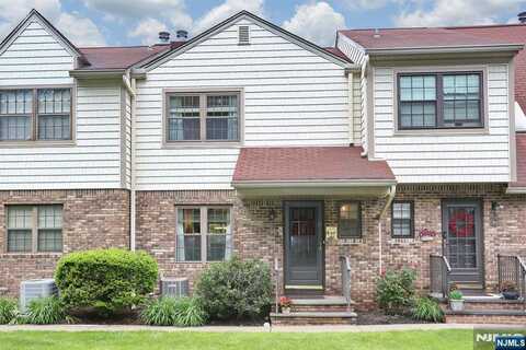 101 E Oak Street D-2, Oakland, NJ 07436