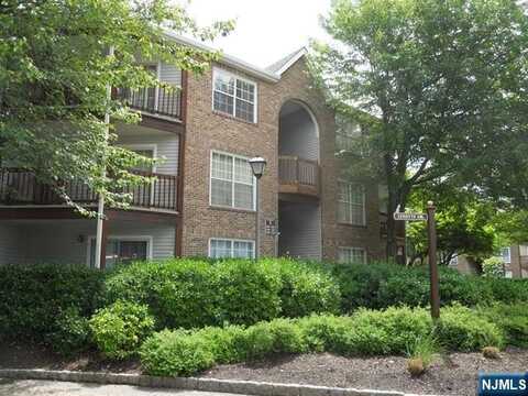 233 Village Circle Drive, Fort Lee, NJ 07024