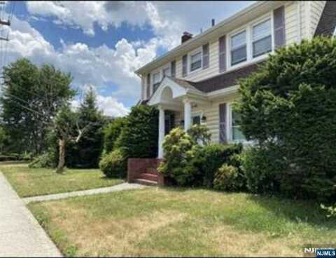 9-02 River Road 2, Fair Lawn, NJ 07410