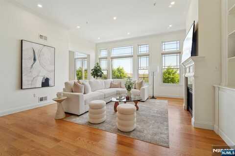 19 Summit Drive, North Caldwell, NJ 07006