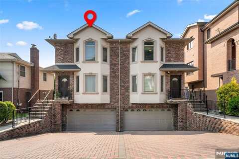 525 Roff A, Palisades Park, NJ 07650