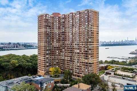 100 Old Palisade Road 1411, Fort Lee, NJ 07024