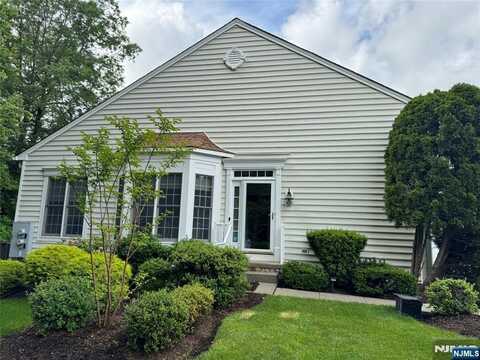 61 Thistle Drive, Paramus, NJ 07652