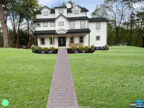 286 Squaw Brook Road, North Haledon, NJ 07508