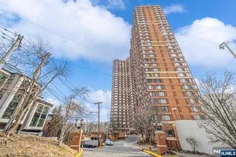 100 Old Palisade Road 2216, Fort Lee, NJ 07024