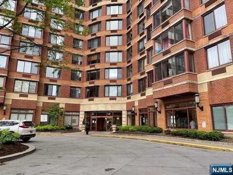 100 Old Palisade Road 2710, Fort Lee, NJ 07024