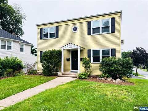 658 Garden Street 1, Maywood, NJ 07607