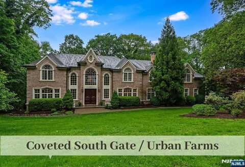 865 Olentangy Road, Franklin Lakes, NJ 07417