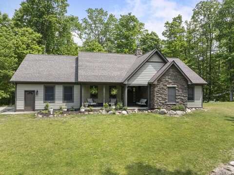 1367 Zink, Boyne City, MI 49712