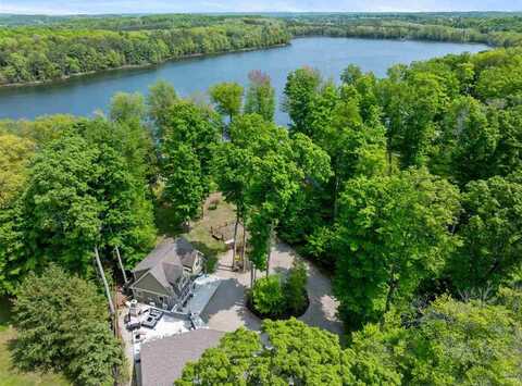 7105 SE Torch Lake, Alden, MI 49612