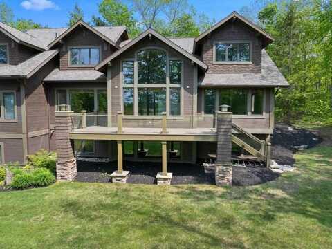 6092 Quarry Ridge, Bay Harbor, MI 49770