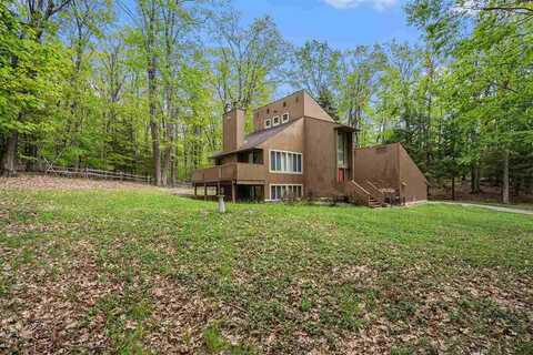 1509 Kingswood, Harbor Springs, MI 49740