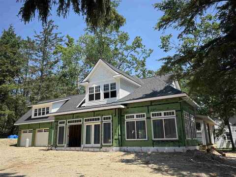 572 West Bluff, Harbor Springs, MI 49740
