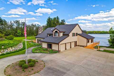1197 Big Lake, Gaylord, MI 49773