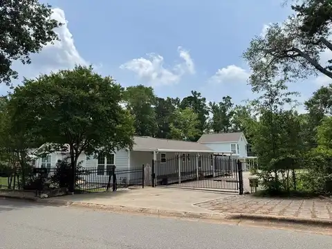 205 Carroll, Center, TX 75935