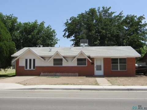 1901 W Hermosa Drive, Artesia, NM 88210
