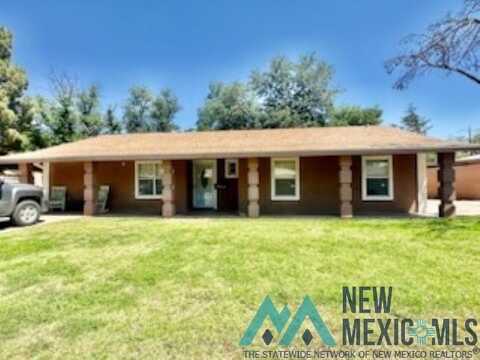 1504 Bryan Circle, Carlsbad, NM 88220