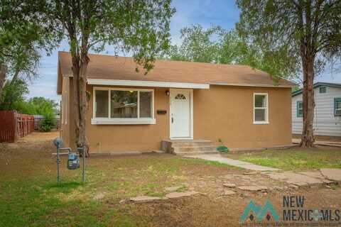 710 W Tilden Street, Roswell, NM 88203