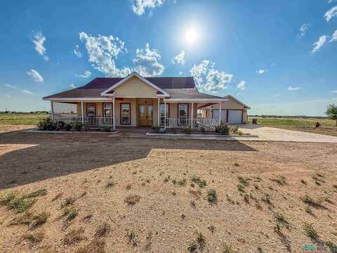 7815 N Kornegay Road, Hobbs, NM 88242